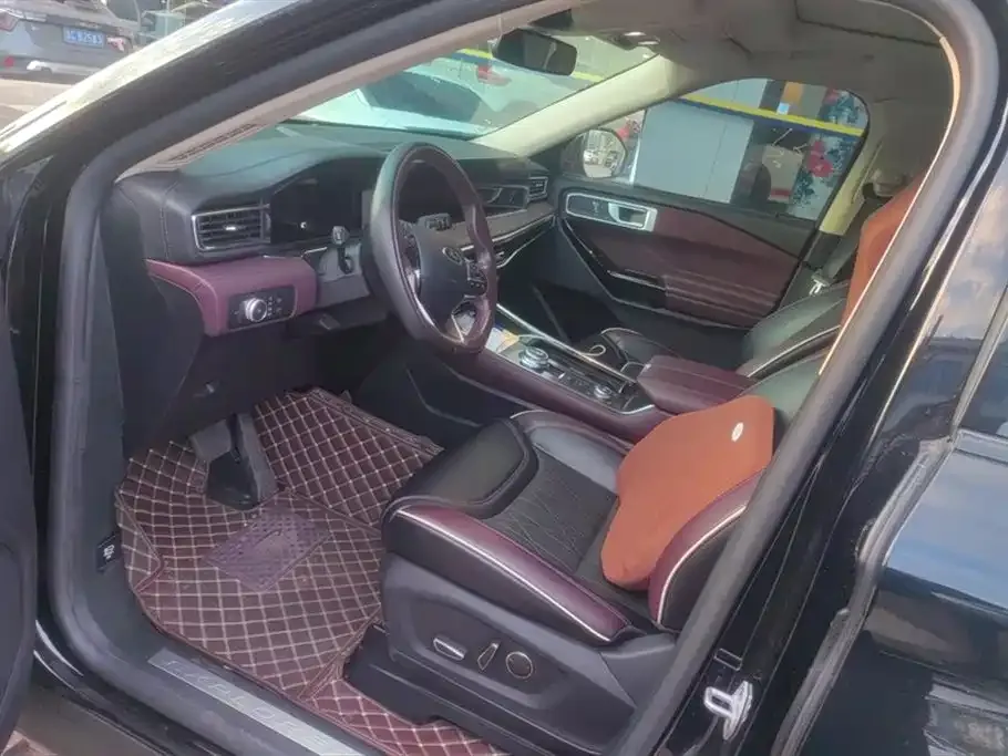 Ford Explorer 2022 из CN, фото 9