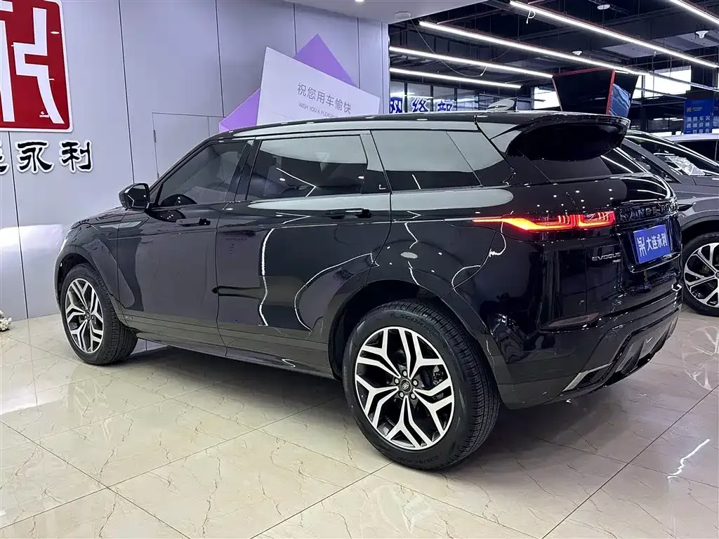 Land Rover Evoque 2023 из CN, фото 6
