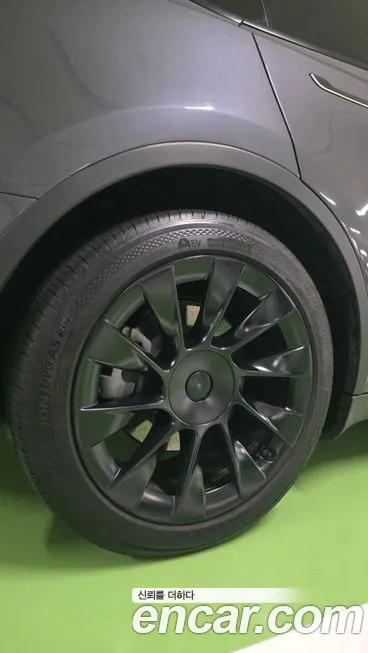 Tesla Model Y 2021 из KR, фото 5