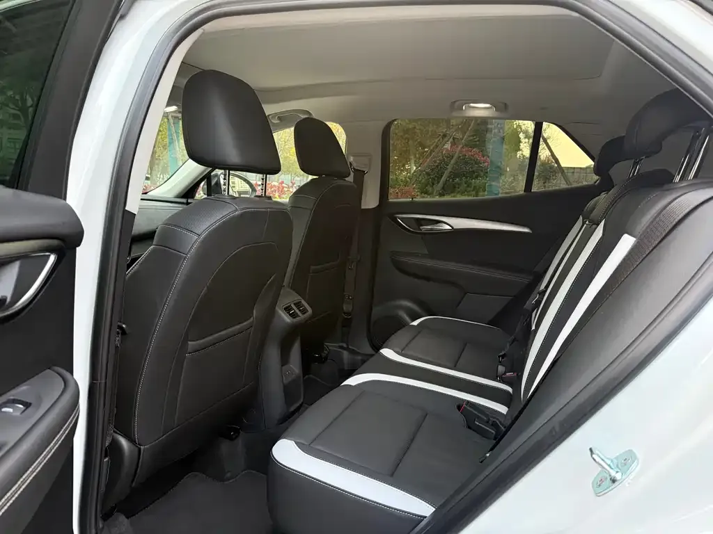 Buick Envision S 2024 из CN, фото 6