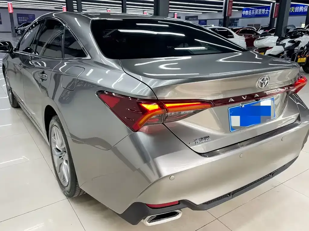 Toyota Avalon 2021 из CN, фото 3