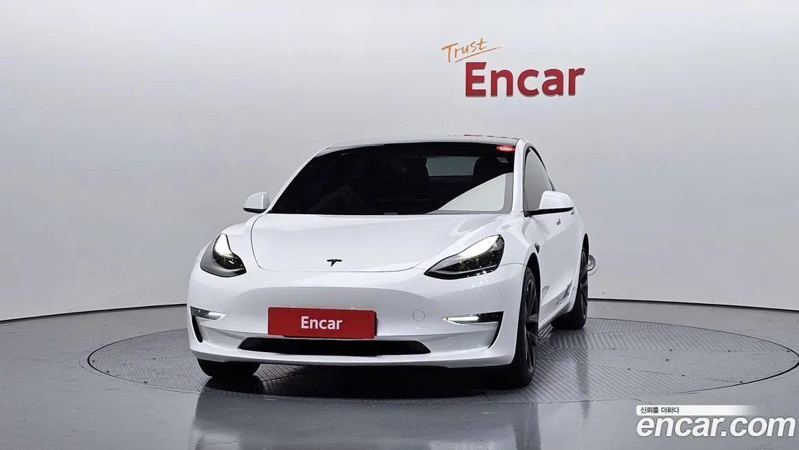 Tesla Model 3 2021 из KR, фото 3