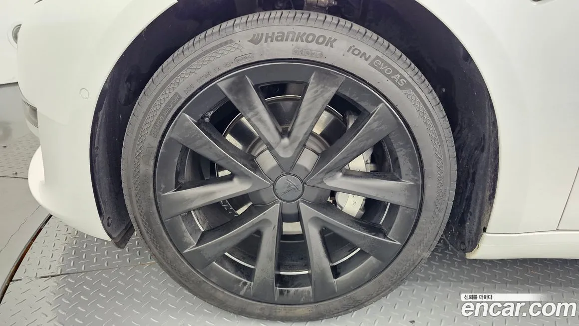 Tesla Model 3 2021 из KR, фото 5