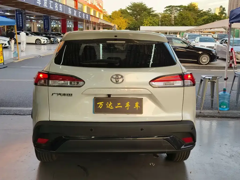 Toyota Frontlander 2022 из CN, фото 4