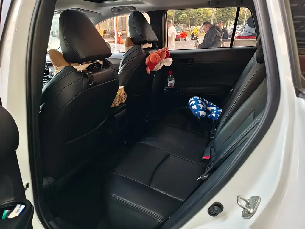 Toyota Frontlander 2022 из CN, фото 9