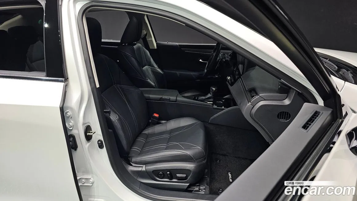 Lexus ES 2024 из KR, фото 10