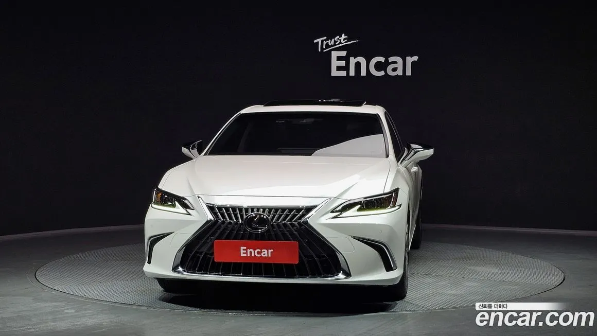 Lexus ES 2024 из KR, фото 3