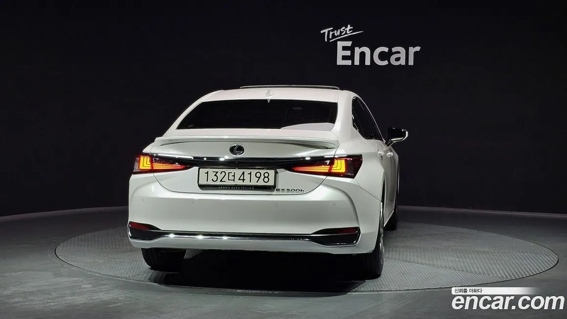 Lexus ES 2024 из KR, фото 4