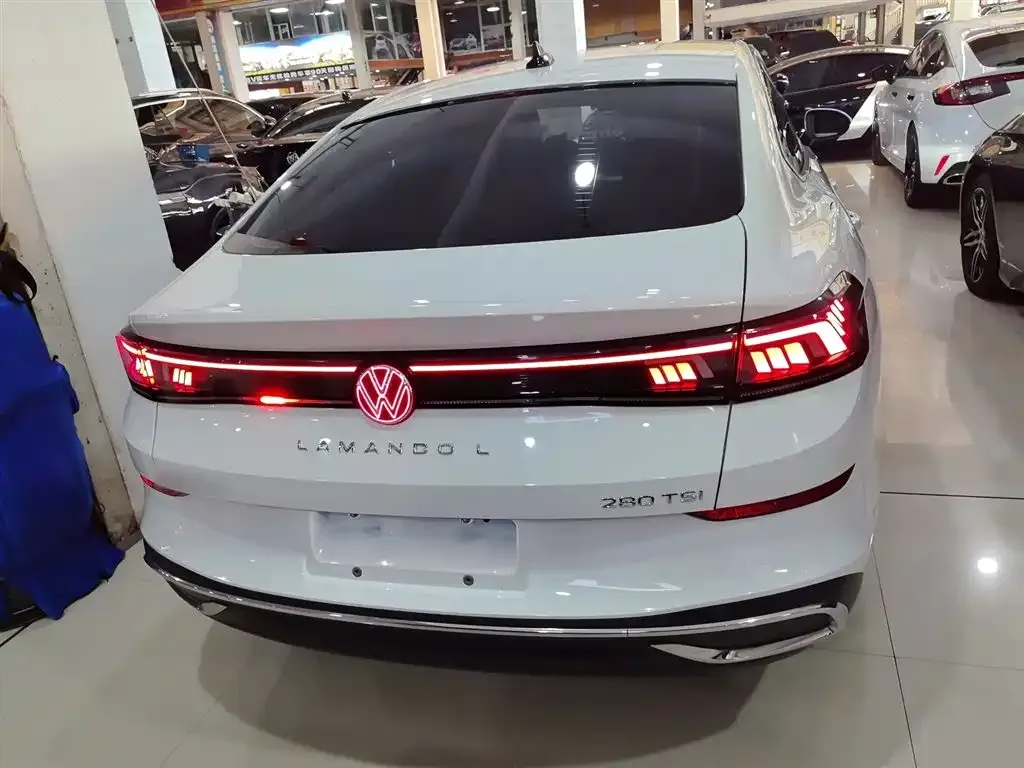 Volkswagen Lamando 2023 из CN, фото 6