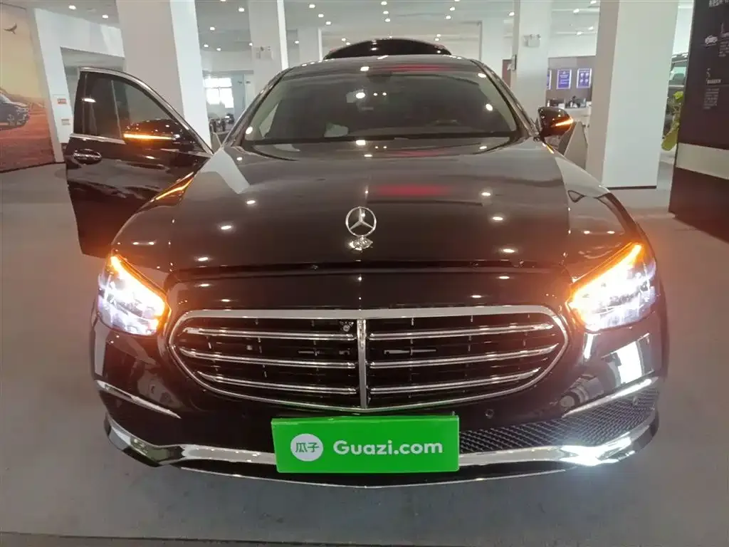 Mercedes-Benz E-Class 2022 из CN, фото 3