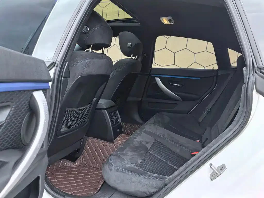 BMW 4 Series 2021 из CN, фото 9