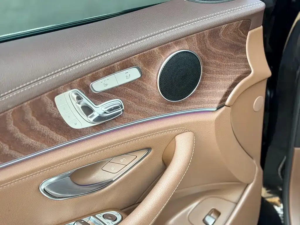 Mercedes-Benz E-Class 2023 из CN, фото 8