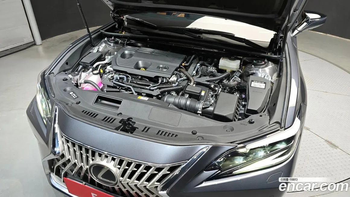 Lexus ES 2025 из KR, фото 6