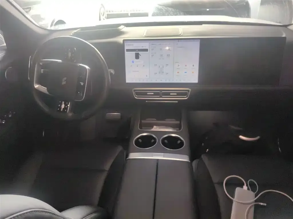 Li Auto L8 2024 из CN, фото 10