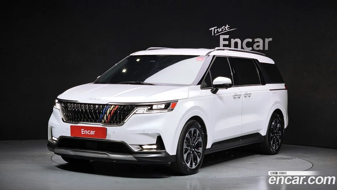 Kia Carnival 2023 из KR, фото 1