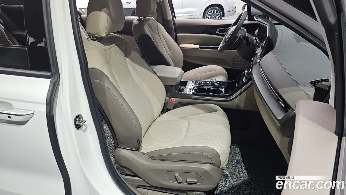 Kia Carnival 2023 из KR, фото 10