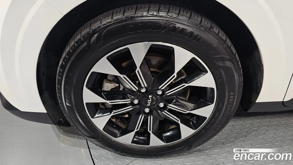 Kia Carnival 2023 из KR, фото 5