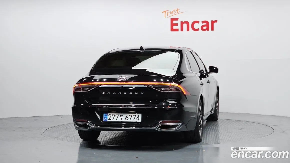 Hyundai Grandeur 2022 из KR, фото 4