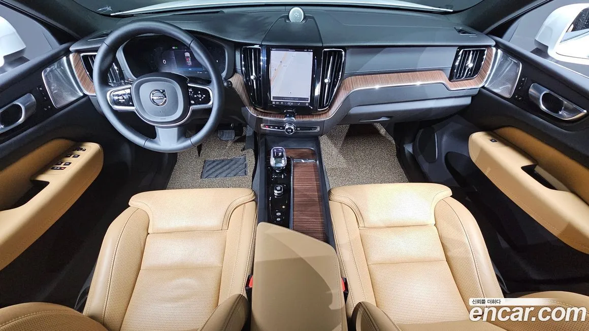 Volvo XC60 2024 из KR, фото 7