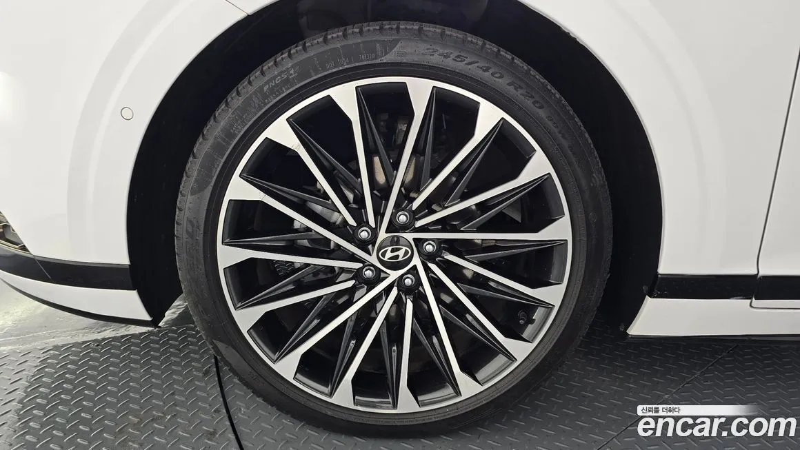 Hyundai Grandeur 2023 из KR, фото 5