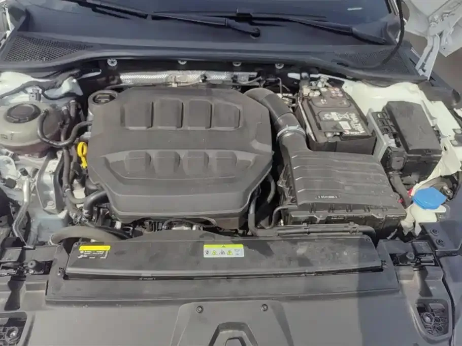 Volkswagen CC 2024 из CN, фото 10