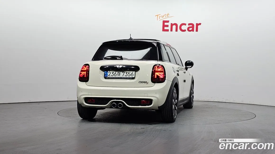 Mini Cooper 2021 из KR, фото 4