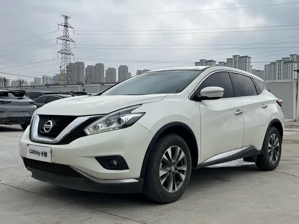 Nissan Murano 2023 из CN, фото 1