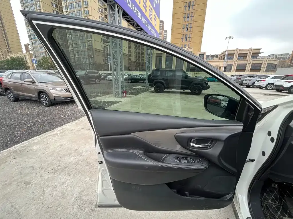 Nissan Murano 2023 из CN, фото 10