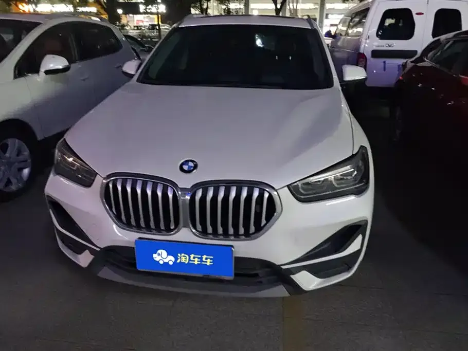 BMW X1 2022 из CN, фото 2