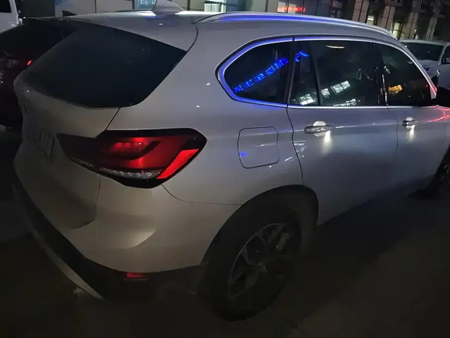 BMW X1 2022 из CN, фото 3