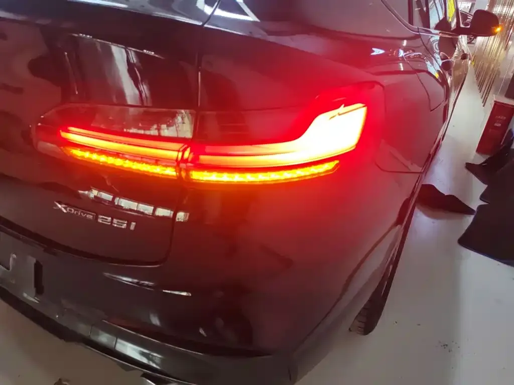 BMW X4 2021 из CN, фото 8