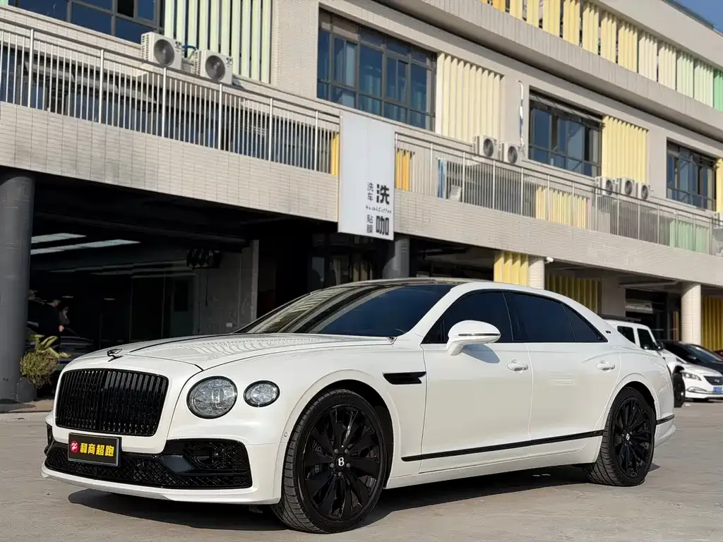 Bentley Flying Spur 2021 из CN, фото 2