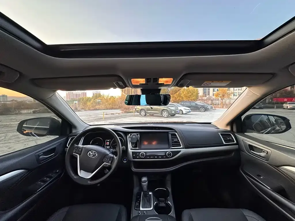 Toyota Highlander 2021 из CN, фото 6