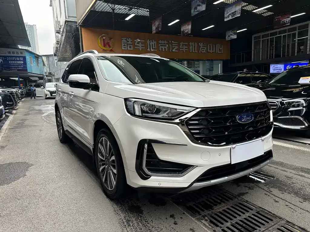 Ford Edge 2022 из CN, фото 3