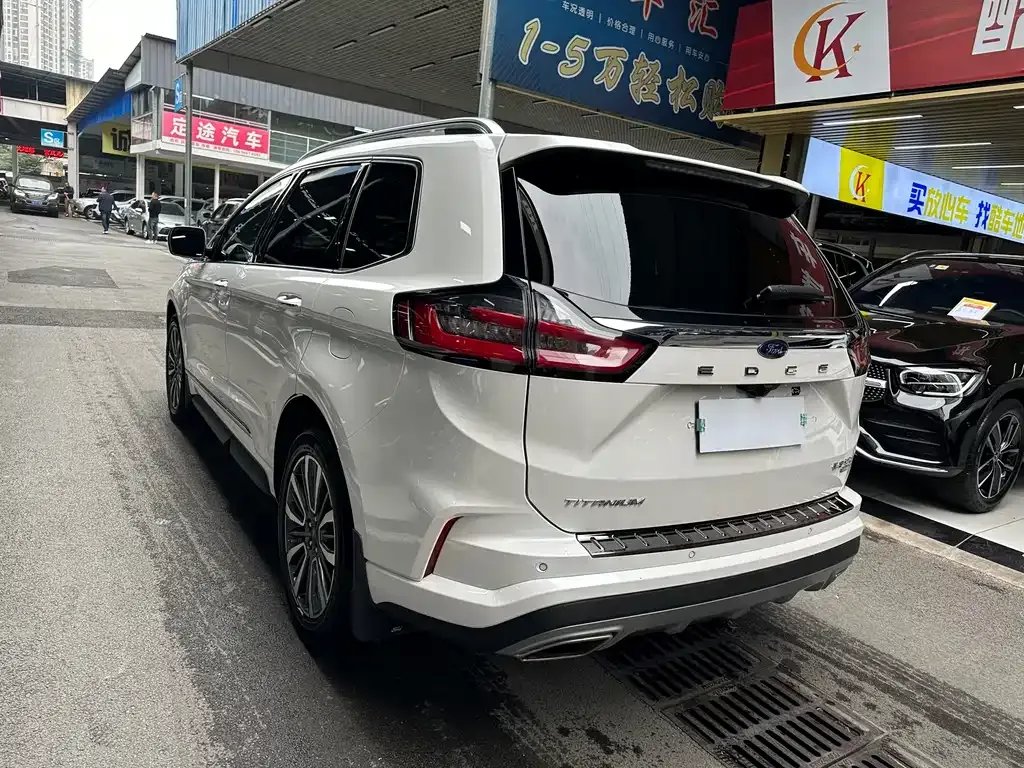 Ford Edge 2022 из CN, фото 6