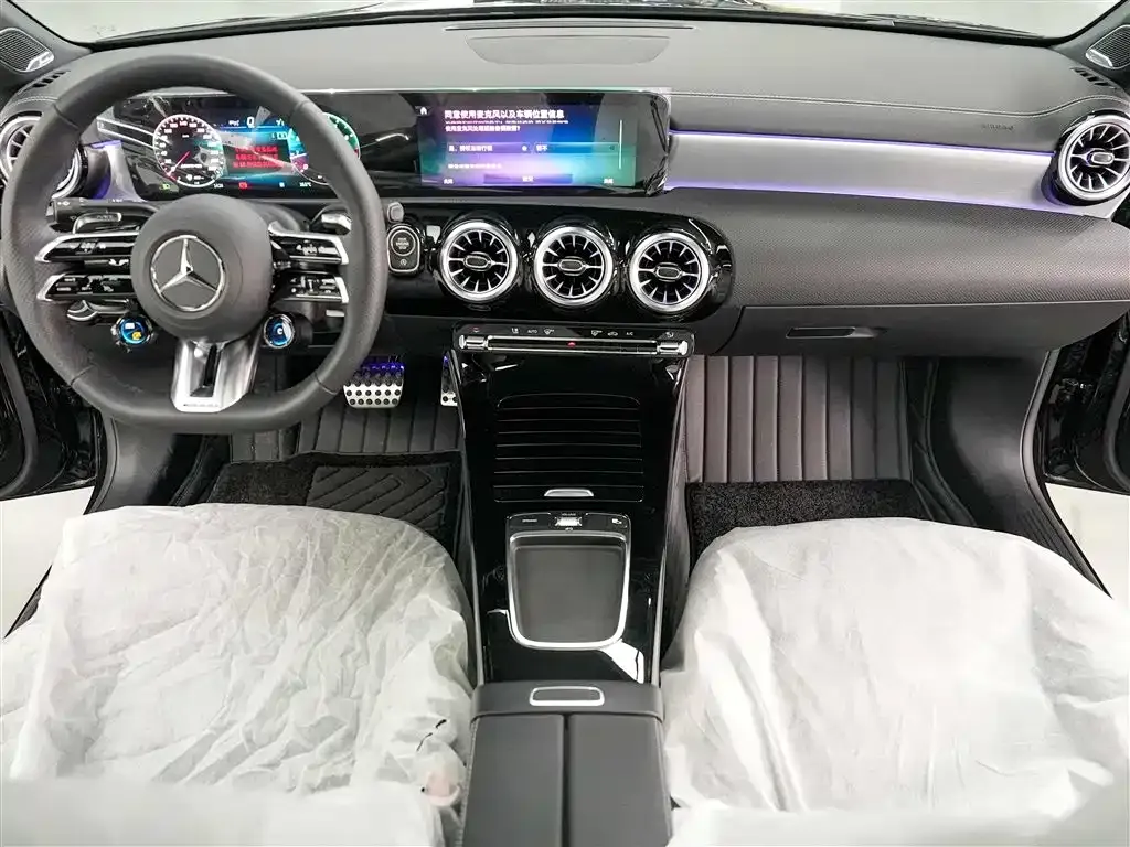 Mercedes-Benz A-Class AMG 2025 из CN, фото 10