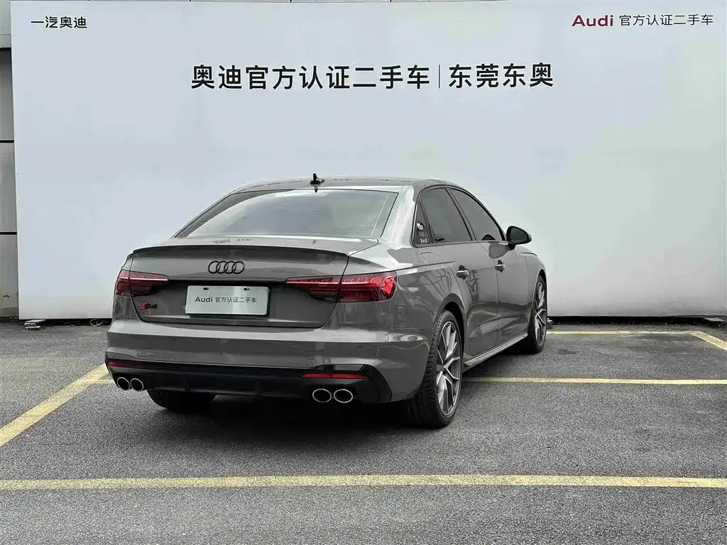 Audi S4 2024 из CN, фото 4