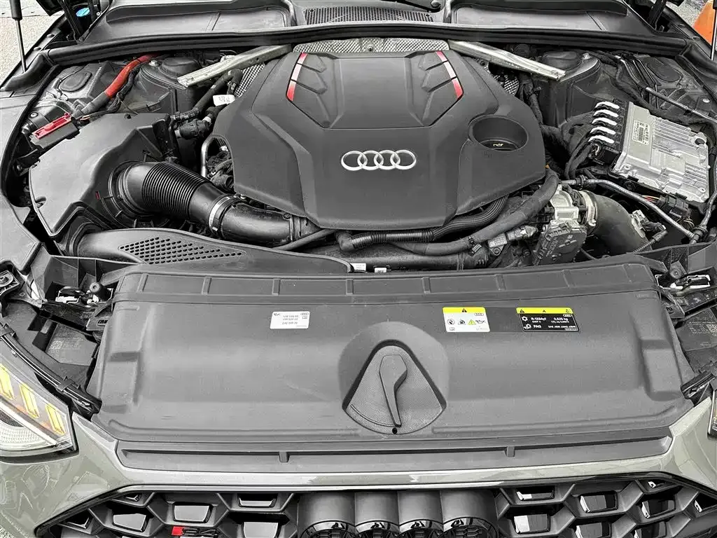 Audi S4 2024 из CN, фото 7