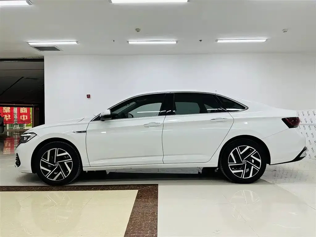 Volkswagen Sagitar 2022 из CN, фото 5
