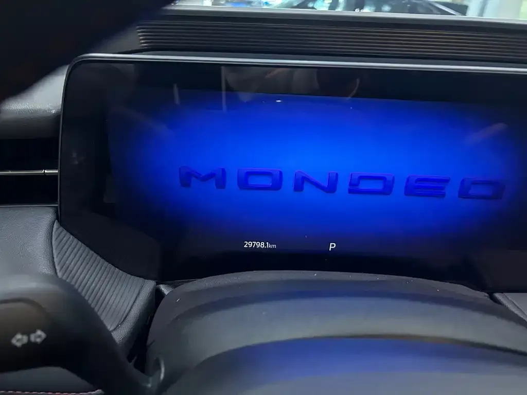 Ford Mondeo 2023 из CN, фото 10