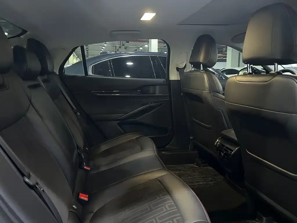 Ford Mondeo 2023 из CN, фото 7