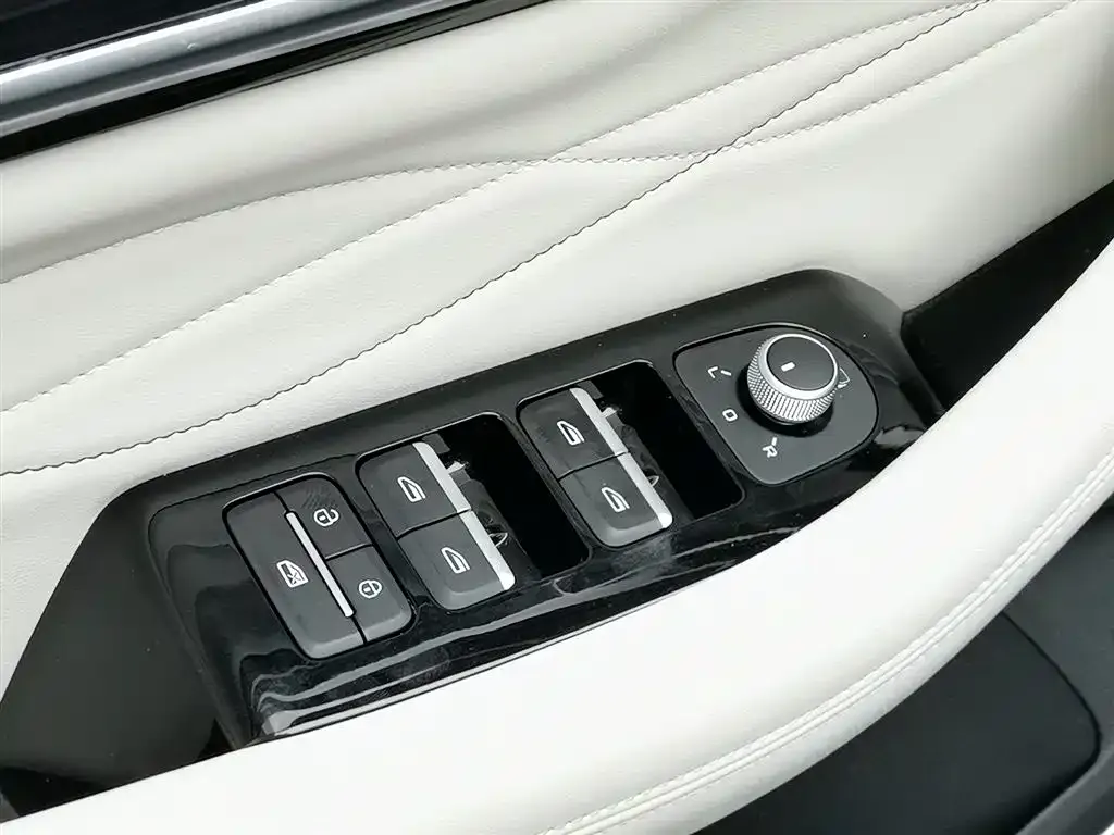 Geely Xingyue L 2022 из CN, фото 9