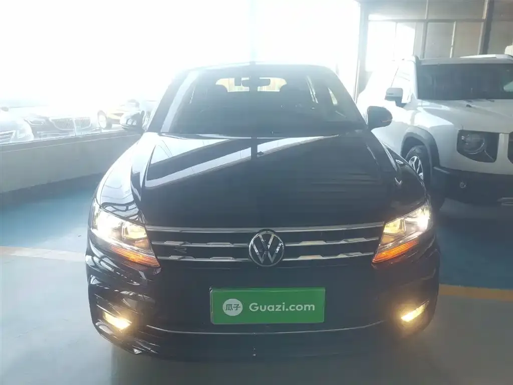 Volkswagen Tiguan L 2021 из CN, фото 3