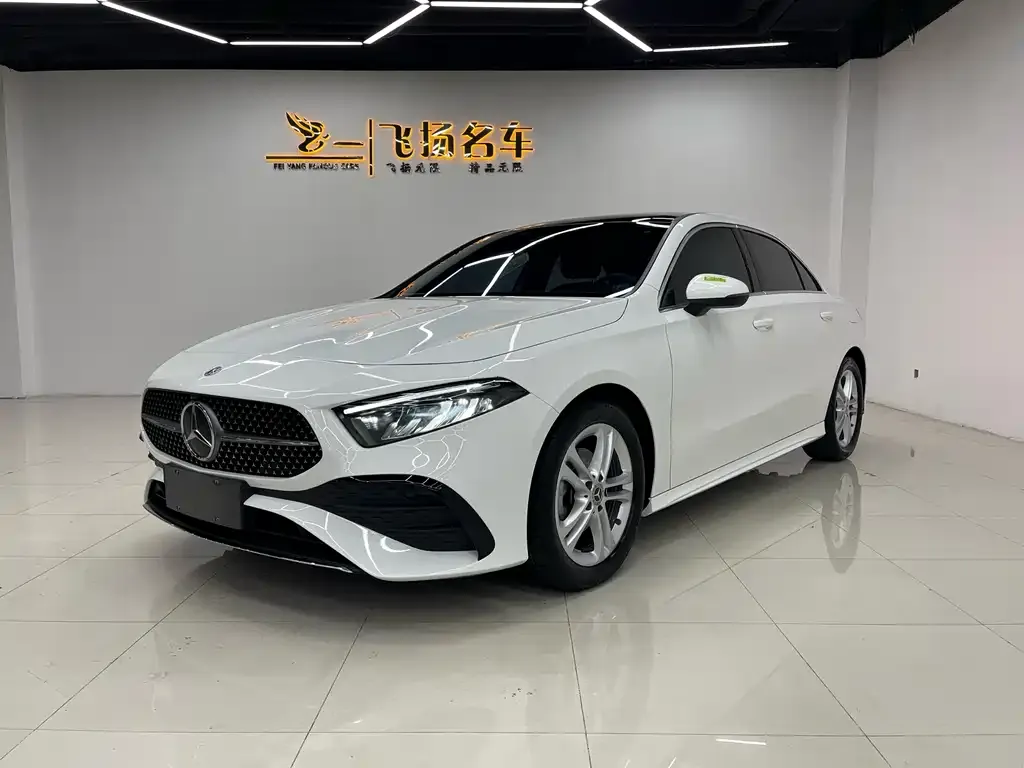 Mercedes-Benz A-Class 2023 из CN, фото 1