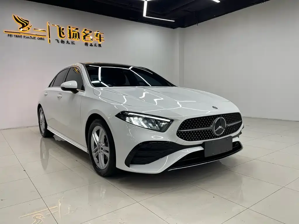Mercedes-Benz A-Class 2023 из CN, фото 3