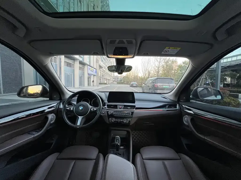 BMW X1 2021 из CN, фото 7