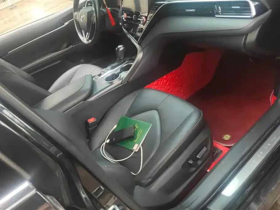 Toyota Camry 2021 из CN, фото 8