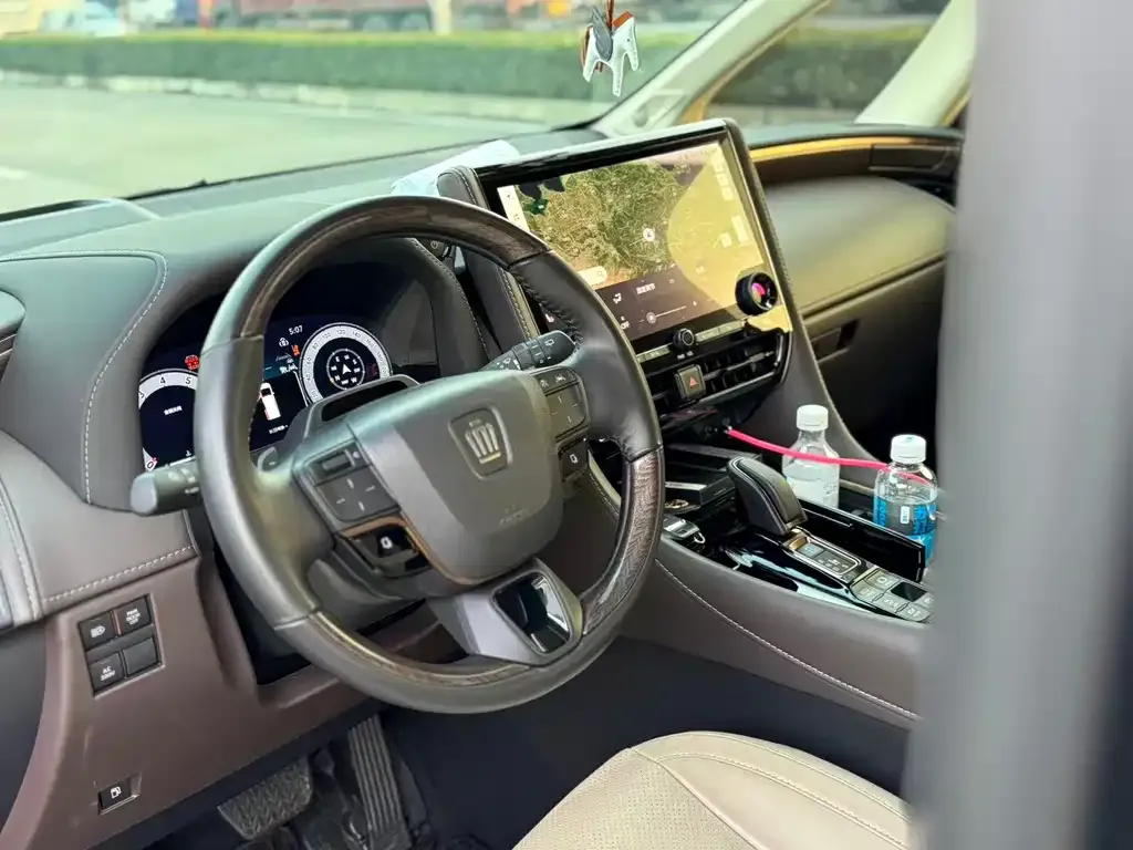 Toyota Vellfire 2025 из CN, фото 10