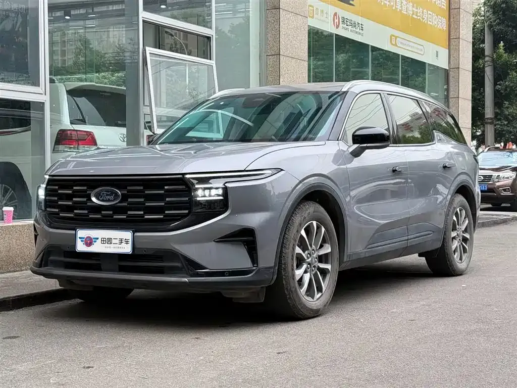 Ford Edge 2023 из CN, фото 1