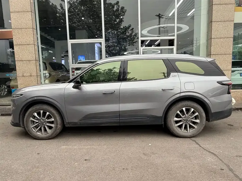 Ford Edge 2023 из CN, фото 3